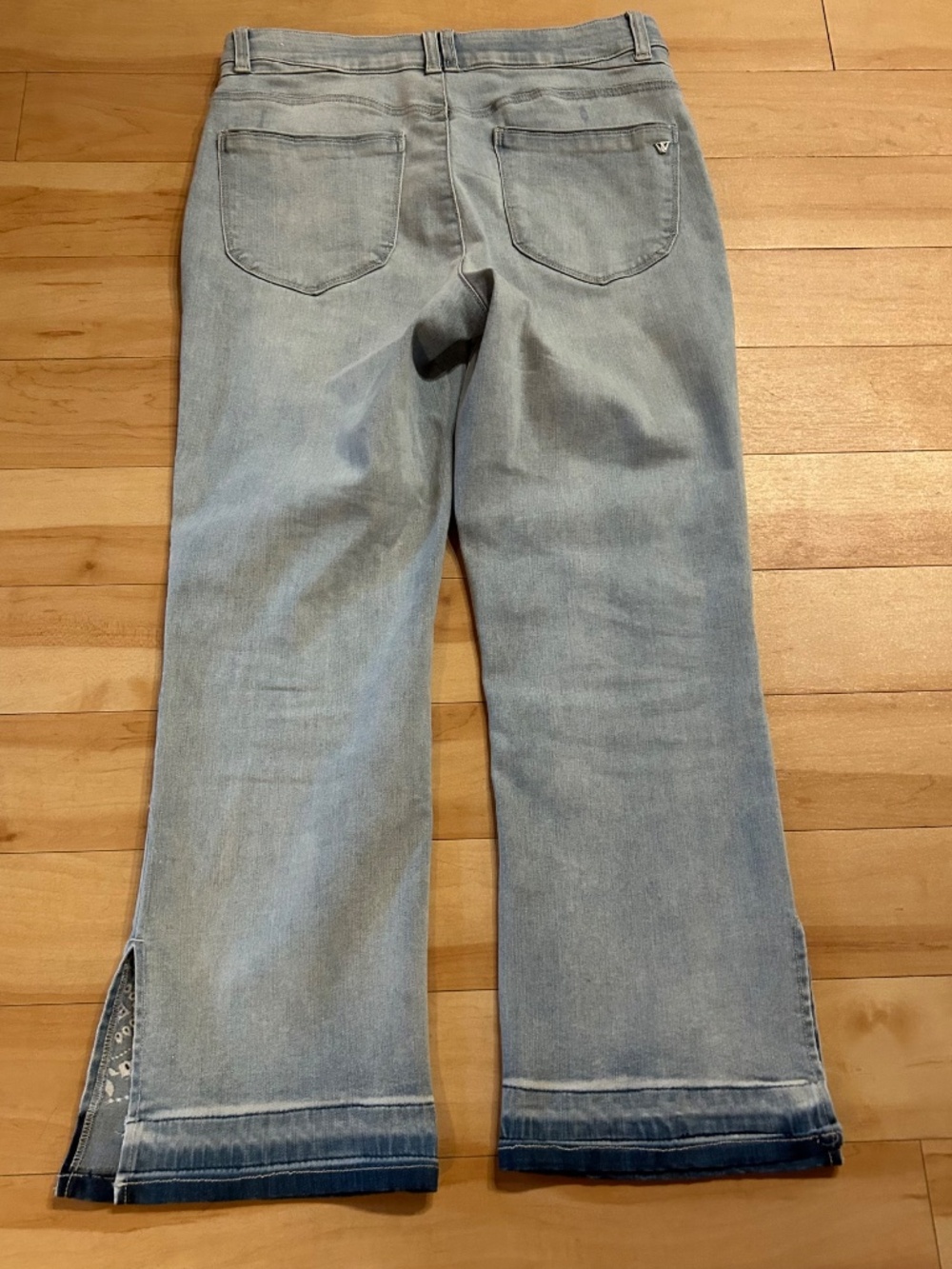 Wit&Wisdom Bennett High Waist Ankle Barely Bootcut Jean SIZE 8 - Picture 2 of 6